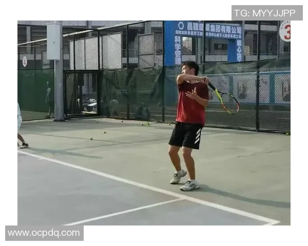 重庆网球队耐力训练的科学分析与提升策略探讨
