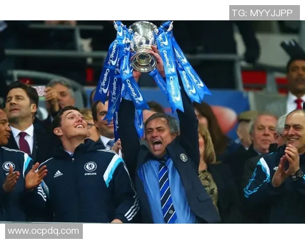 日本足球明星的妻子们名字大揭秘她们背后的故事与魅力分析